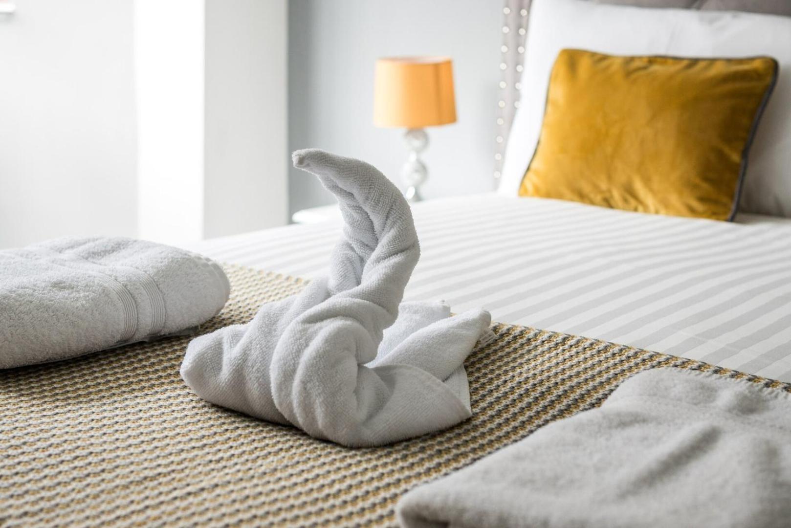New Sleek & Modern Studio In The Heart Of Chelsea 런던 외부 사진